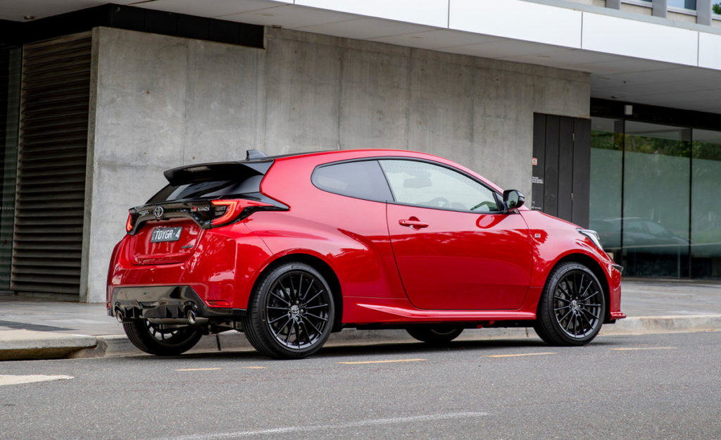 GR Yaris Header