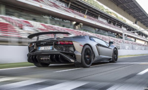 Lamborghini Aventador Header