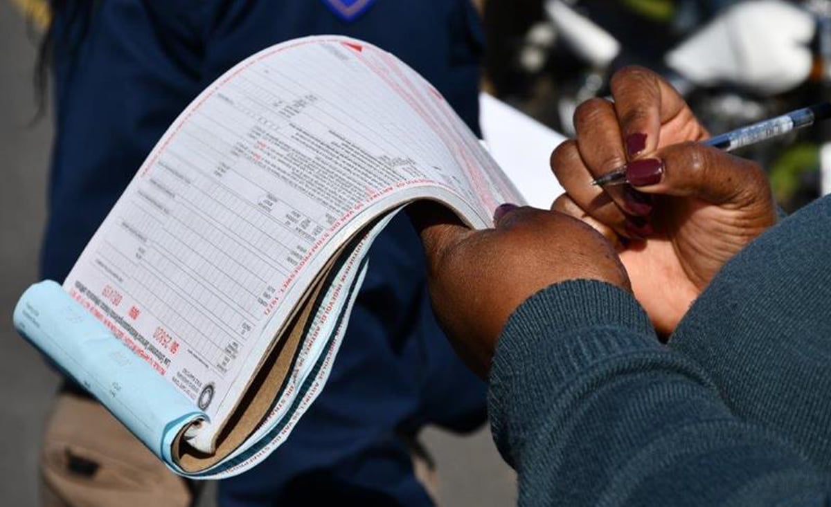 How long you can drive with an expired licence in South Africa before getting fined