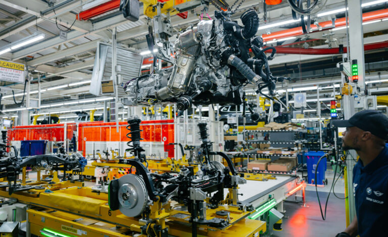 Inside the BMW factory in South Africa – Photos – TopAuto