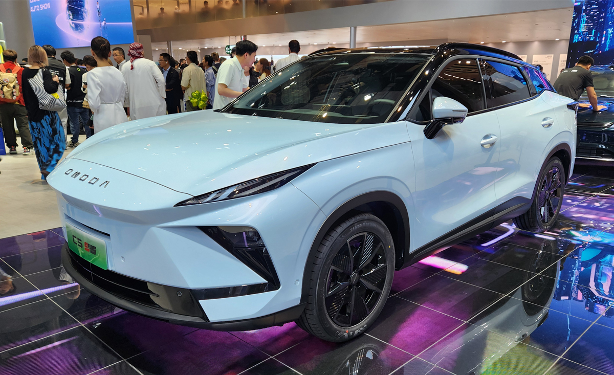 More fuel-efficient Omoda C5 for South Africa - Photos