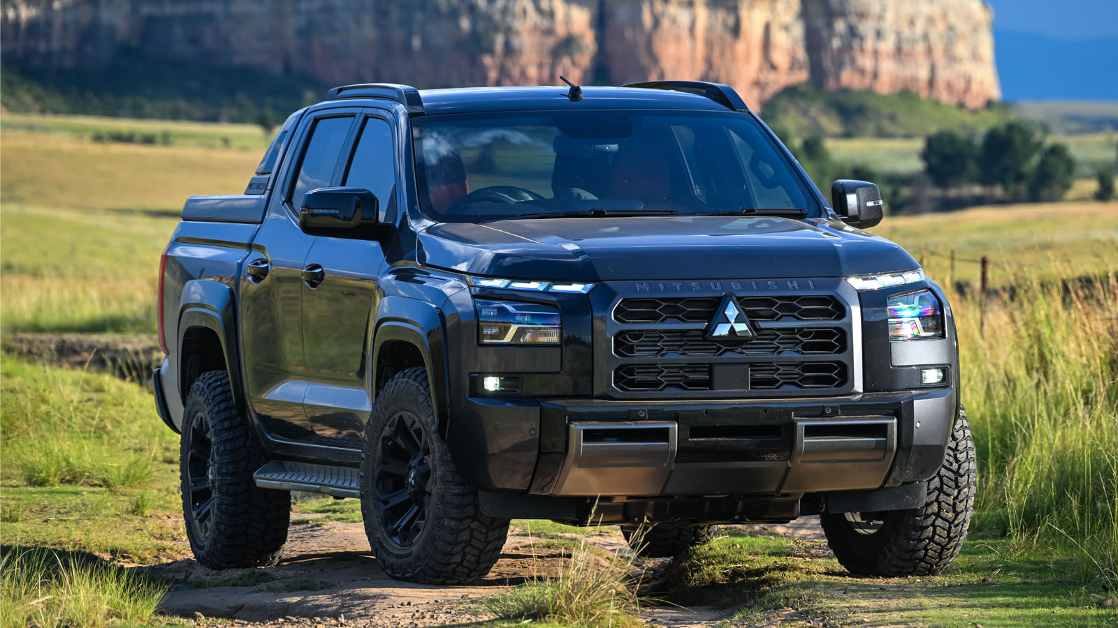 New Mitsubishi Triton bakkie goes on sale in South Africa - Pricing and features